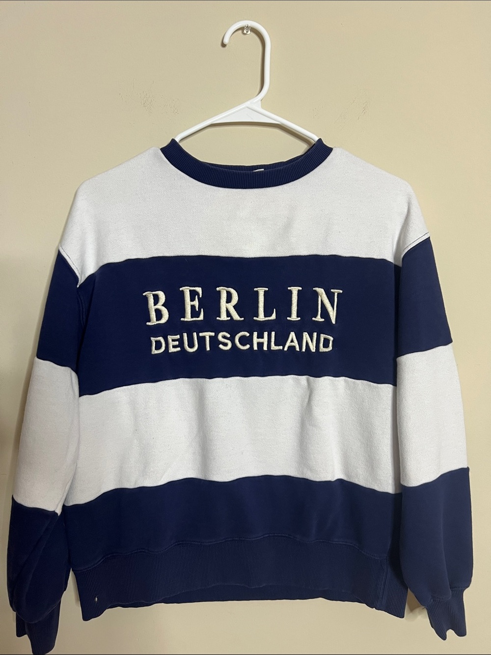 🏞️Kids Berlin Deutschland Navy and White Striped Sweatshirt